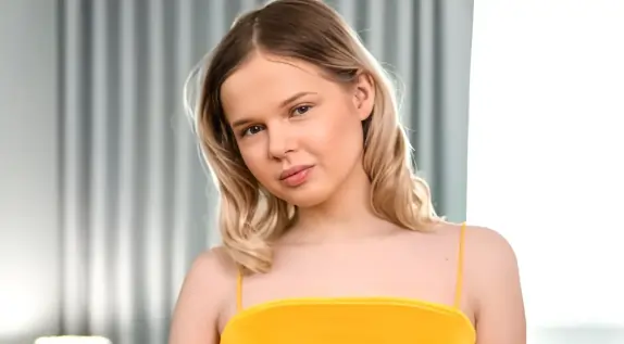 Coco Lovelock Wiki, Bio, Net Worth, Age, Height, Weight, Body Measurement