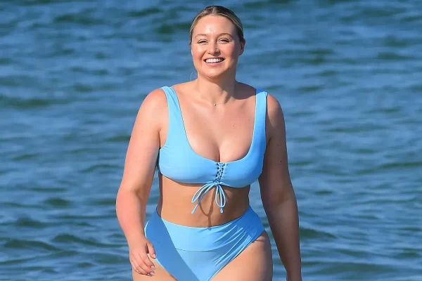 Iskra Lawrence Biography, Height, Age, Measurements, Family, Net Worth 2024