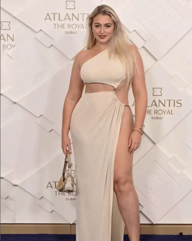 Iskra Lawrence