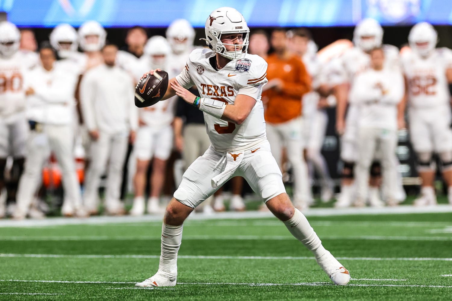 Quinn Ewers Net Worth: Breaking Down His Earnings in 2025